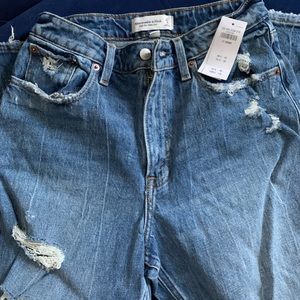 Aber curve love high rise